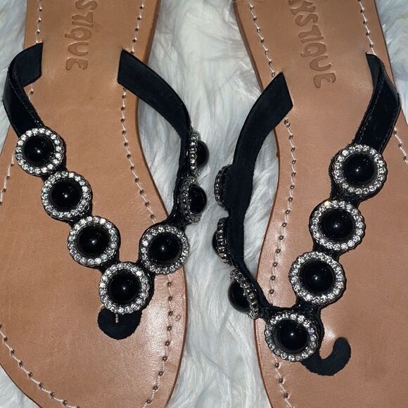 Mystique Boutique Handmade Black patent and Rhinestone Beaded Flip Flop Sandals - Picture 3 of 4